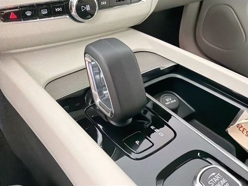 Certified 2024 Volvo XC60 B5 Plus w/ Protection Package Premier AWD/4WD image 16