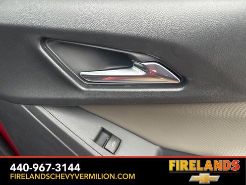 New 2026 Chevrolet Equinox LT w/ Convenience Package II image 35