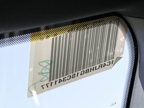 New 2025 Jeep Grand Cherokee Limited w/ Black Appearance Package image 29