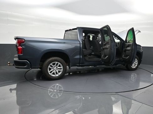 Used 2021 Chevrolet Silverado 1500 RST image 32
