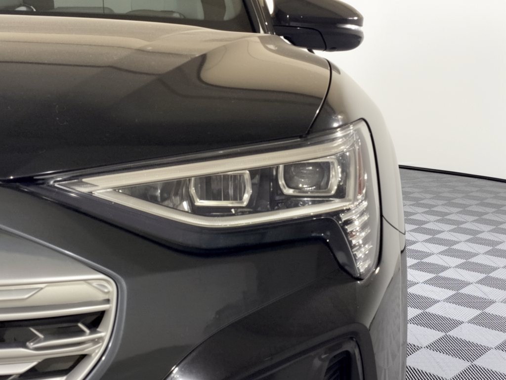 Used 2024 Audi Q8 e-tron Premium Plus AWD/4WD image 12