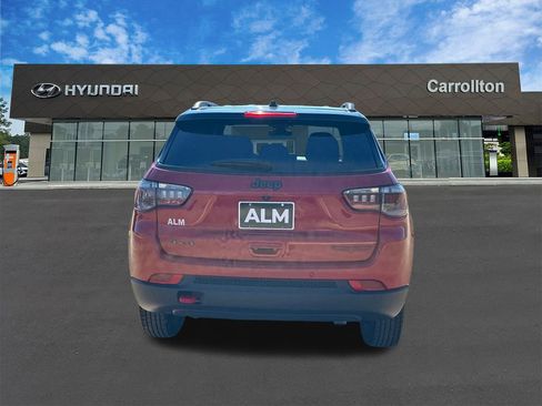 Used 2024 Jeep Compass Trailhawk image 6