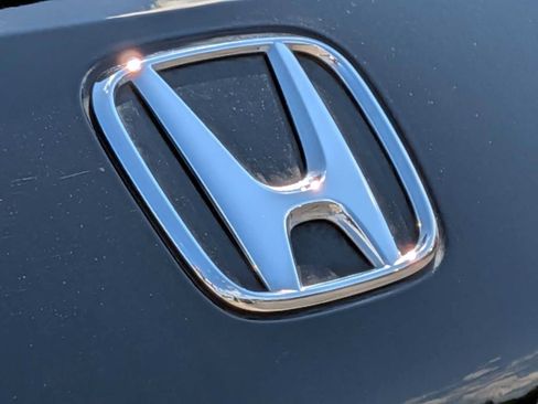 Certified 2024 Honda HR-V Sport image 12
