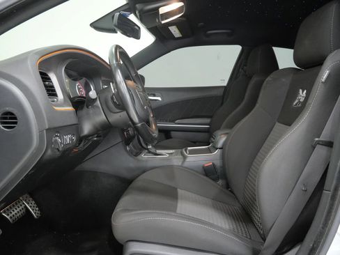 Used 2022 Dodge Charger Scat Pack RWD image 12