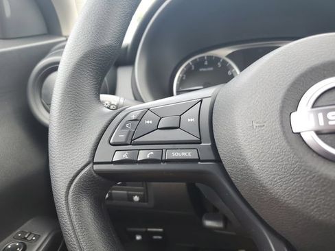 Certified 2025 Nissan Kicks Play S FWD image 20