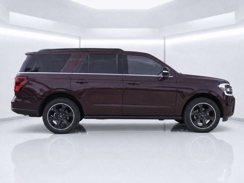 Used 2024 Ford Expedition Limited RWD image 8