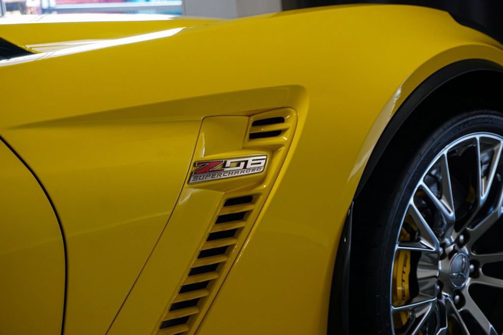 Used 2017 Chevrolet Corvette Z06 RWD image 61
