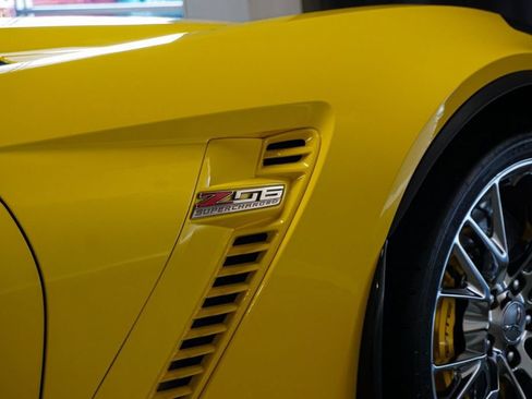 Used 2017 Chevrolet Corvette Z06 RWD image 61