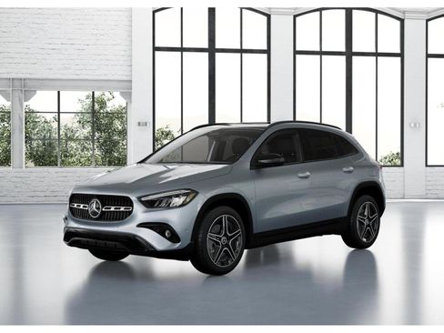 New 2026 Mercedes-Benz GLA 250 4MATIC image 1