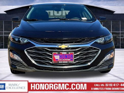 Used 2023 Chevrolet Malibu LT w/ Driver Confidence Package image 2