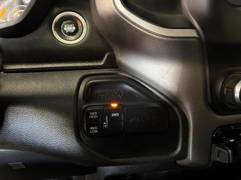 Used 2020 RAM 2500 Big Horn AWD/4WD image 15