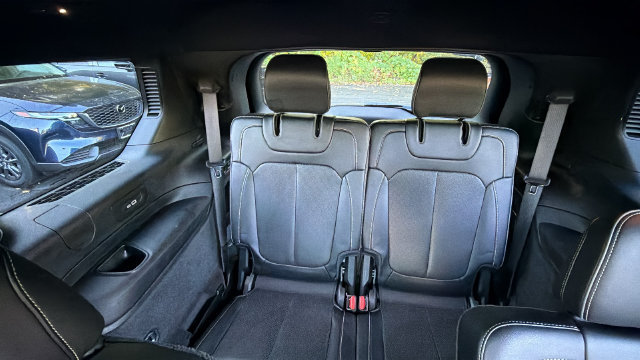 Used 2021 Jeep Grand Cherokee L Limited AWD/4WD image 37