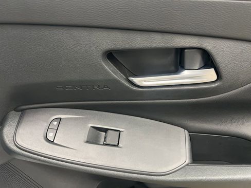 New 2026 Nissan Sentra SV w/ SV Convenience Package FWD image 33