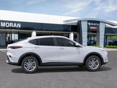 New 2026 Buick Envista Preferred image 8