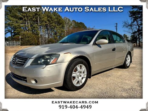 Used 2005 Nissan Altima 2.5 S image 1