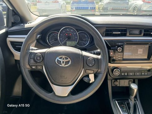 Used 2016 Toyota Corolla LE FWD image 26