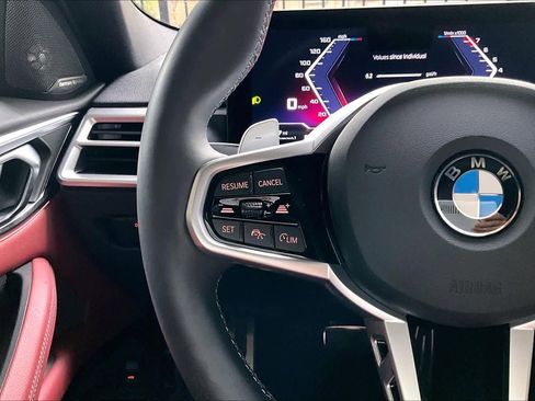 Used 2026 BMW M440i Coupe RWD image 23