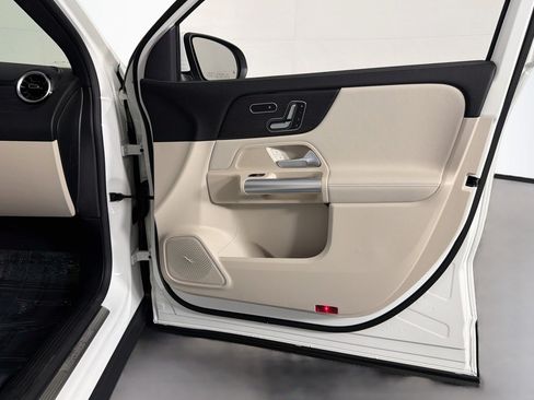 Certified 2026 Mercedes-Benz GLA 250 image 25