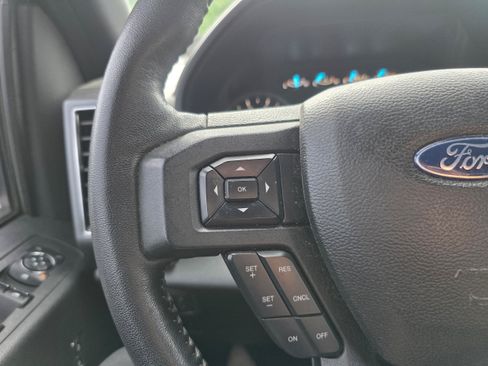 Used 2020 Ford F150 XLT w/ Equipment Group 302A Luxury AWD/4WD image 12