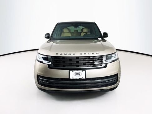 Used 2024 Land Rover Range Rover Long Wheelbase SE AWD/4WD image 2