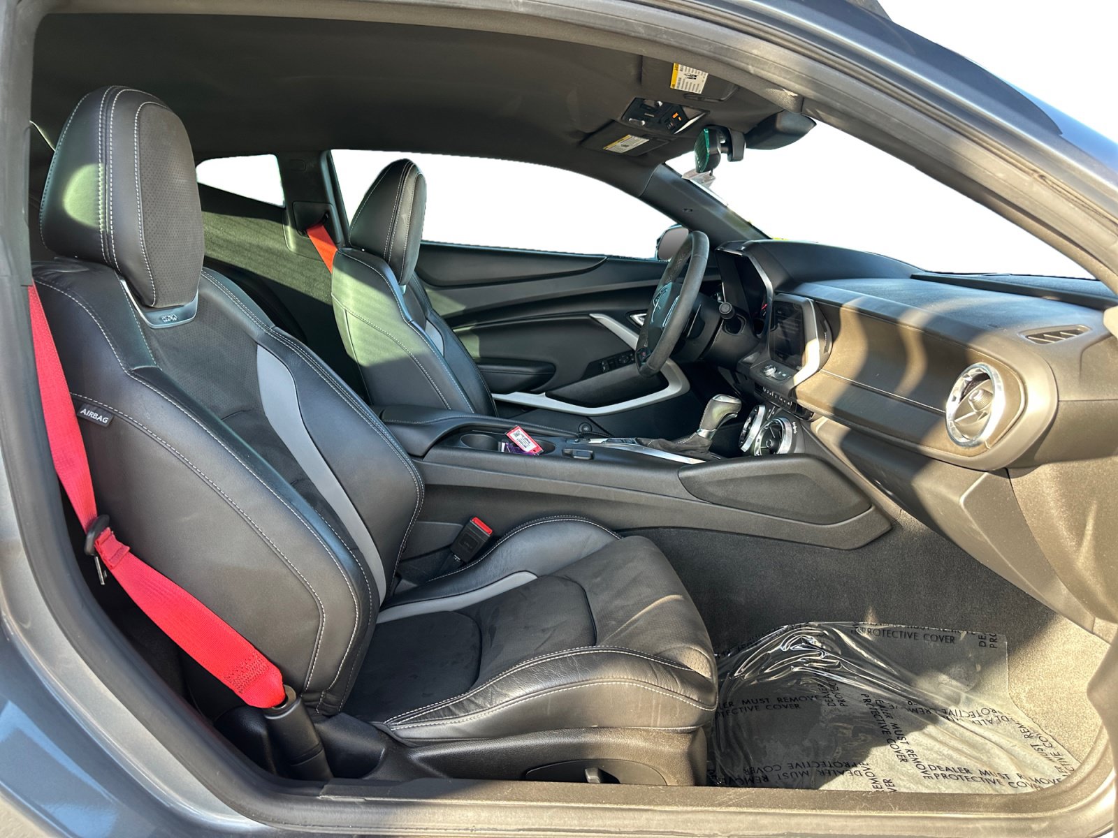 Used 2021 Chevrolet Camaro SS RWD image 15