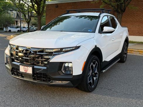 Used 2022 Hyundai Santa Cruz Limited AWD/4WD image 2
