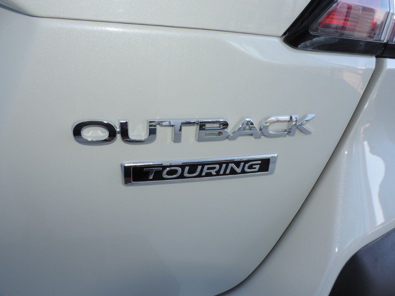 Used 2025 Subaru Outback Touring AWD/4WD image 18