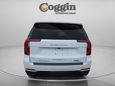 Used 2025 GMC Yukon Denali image 5