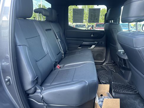 Used 2026 Toyota Tundra Platinum w/ TRD Off-Road Package AWD/4WD image 29