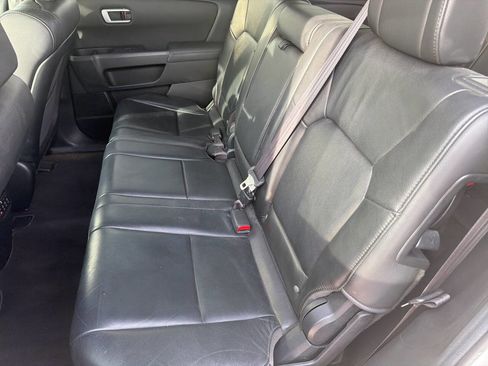 Used 2013 Honda Pilot Touring image 19