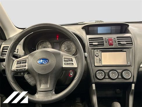 Used 2015 Subaru Forester 2.5i Premium image 25