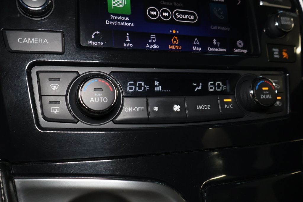 Used 2023 Nissan Maxima SV w/ Floor Mat Group FWD image 28