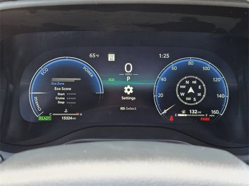 Used 2025 Toyota Sienna Platinum image 12