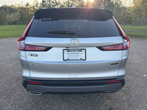 Used 2024 Honda CR-V Sport Touring image 8