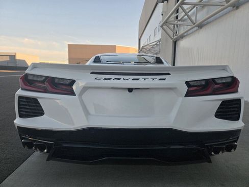 Used 2023 Chevrolet Corvette Stingray Coupe w/ 1LT RWD image 10