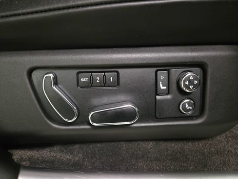 Used 2018 Bentley Flying Spur V8 AWD/4WD image 39