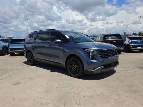 New 2027 Kia Carnival SX Prestige FWD image 2