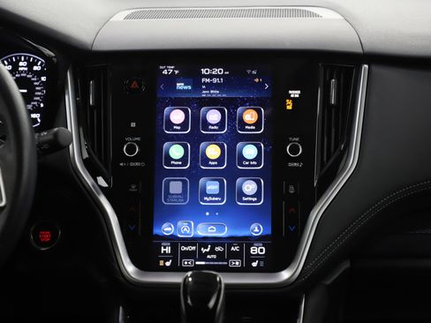 Used 2021 Subaru Outback Premium image 15