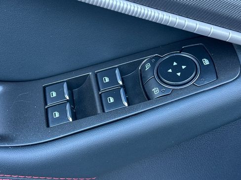 Certified 2025 Ford Explorer ST-Line w/ ST-Line Street Pack image 12