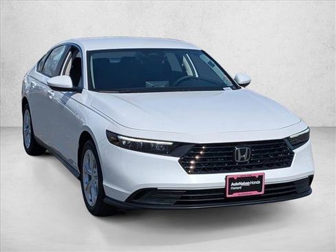 New 2026 Honda Accord LX image 8