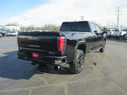 Certified 2024 GMC Sierra 2500 AT4 w/ AT4 Premium Plus Package image 5