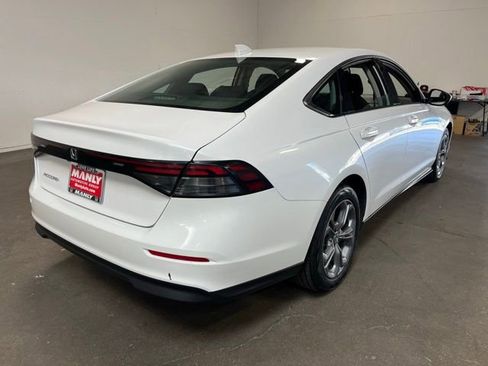 Used 2024 Honda Accord EX image 3
