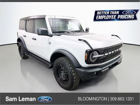 New 2026 Ford Bronco Outer Banks AWD/4WD image 1