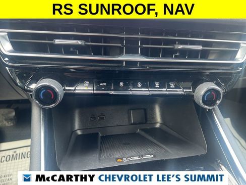 Certified 2024 Chevrolet Traverse RS image 9