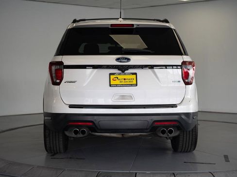 Used 2018 Ford Explorer Sport AWD/4WD image 6