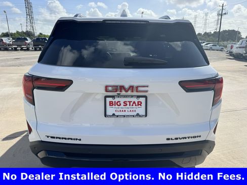Used 2026 GMC Terrain Elevation w/ Elevation Premium Package FWD image 7