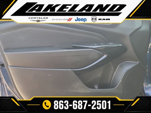 Used 2024 Chevrolet Trax LT FWD image 15