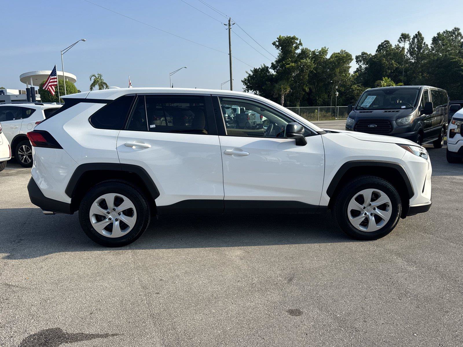 Used 2025 Toyota RAV4 LE FWD image 4