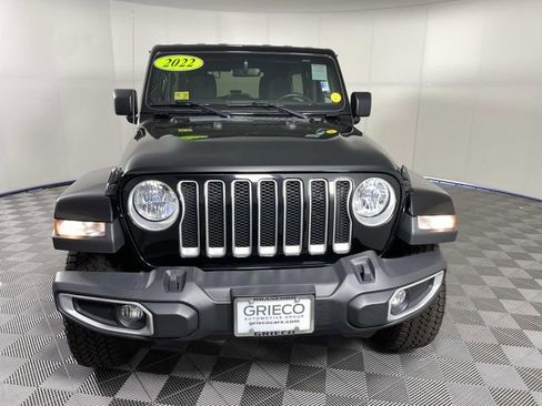Used 2022 Jeep Wrangler Unlimited Sahara AWD/4WD image 3