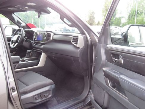 Certified 2026 Toyota Sequoia SR5 w/ TRD Off-Road Package AWD/4WD image 19